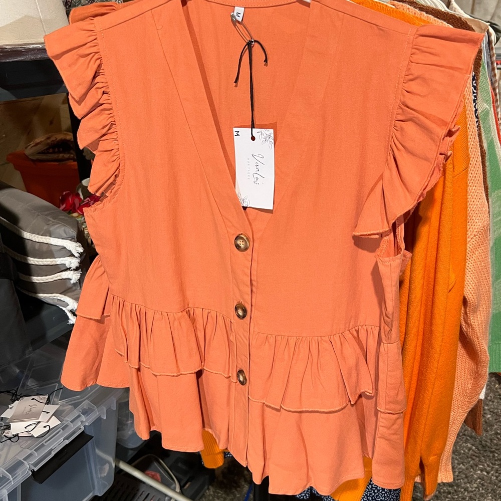 Boutique top size medium NWT